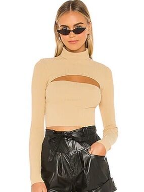 Superdown Ribbed Camel Cutout Turtleneck Crop Top